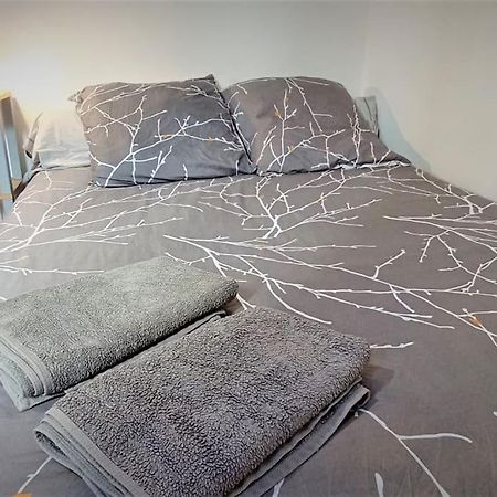 Appartement Au Calme Avec Wifi Limoges Kültér fotó